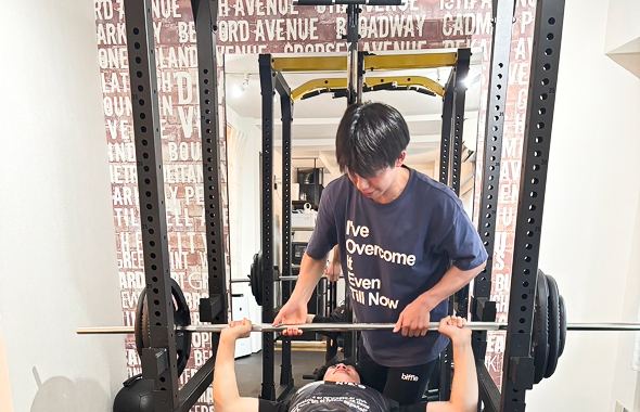トレーナー 大内　悠輔
